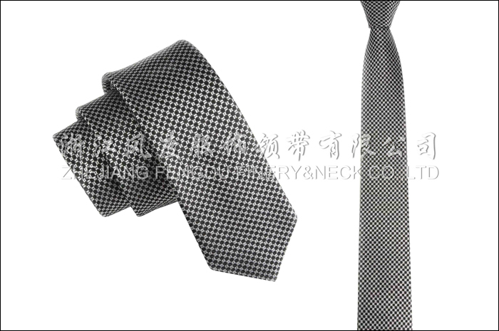 色織真絲時(shí)尚領(lǐng)帶